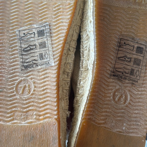 Soludos Bees Beaded Mule Espadrille - Picture 16 of 16